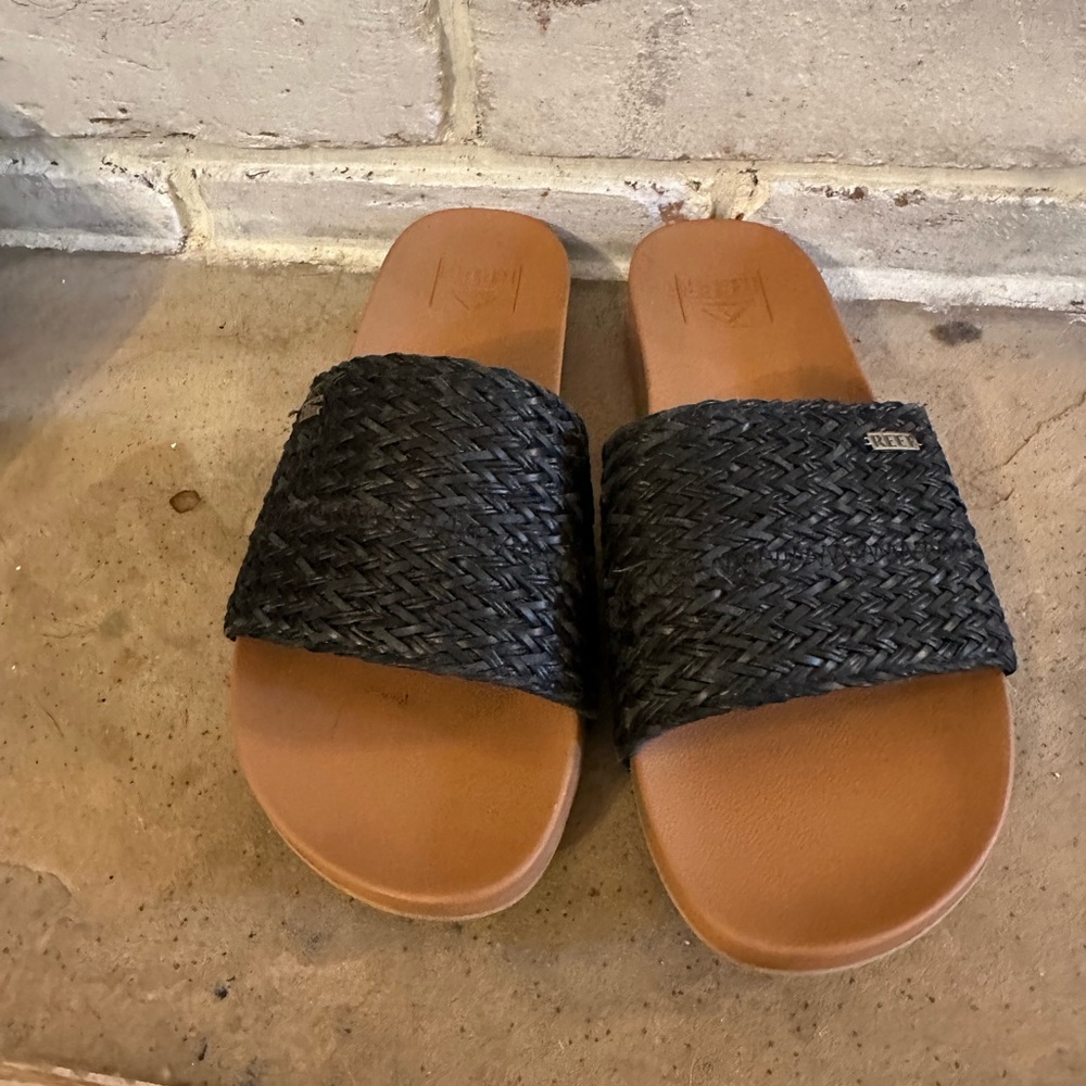 Reef sandals